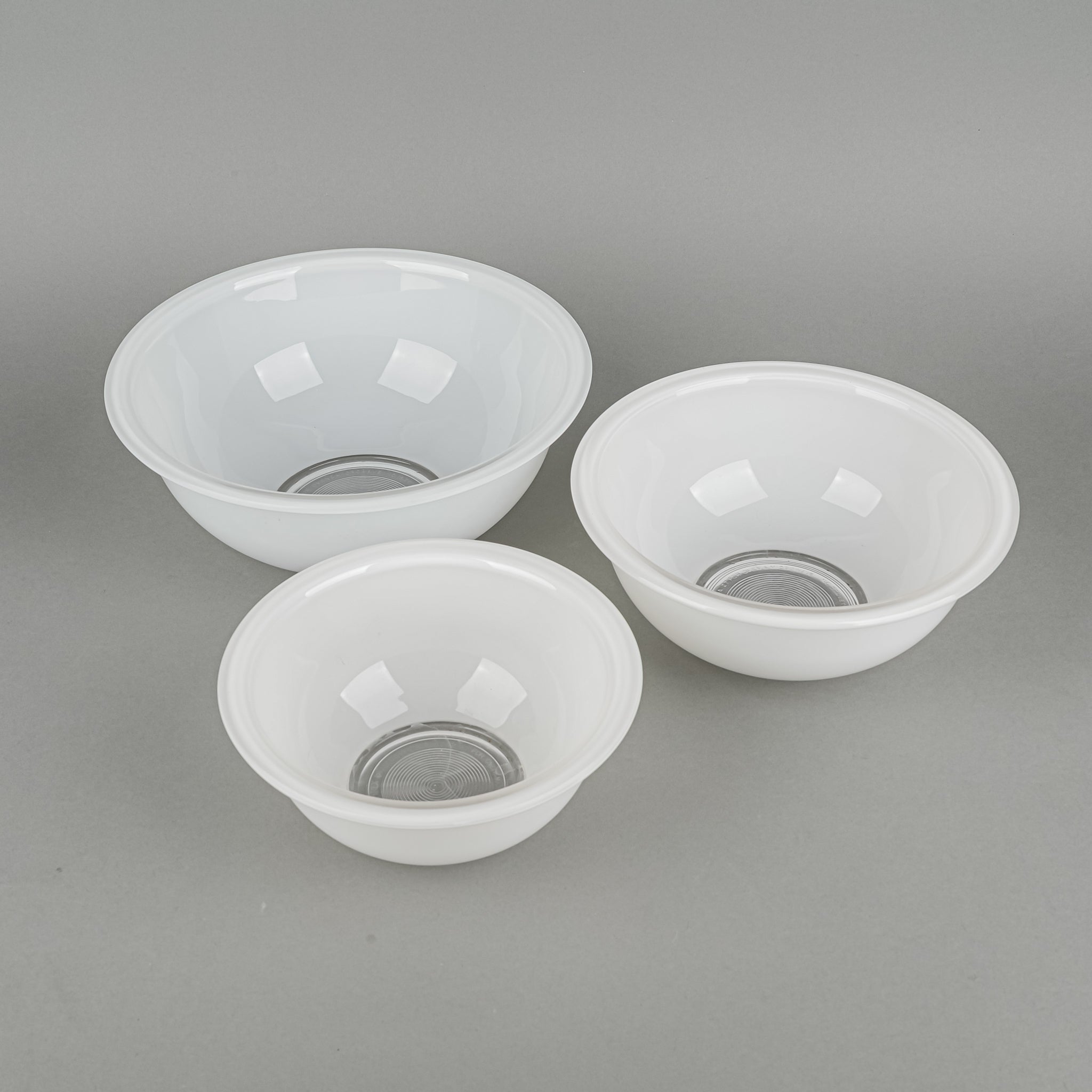 PYREX Glass Nesting Bowls White Set of 3