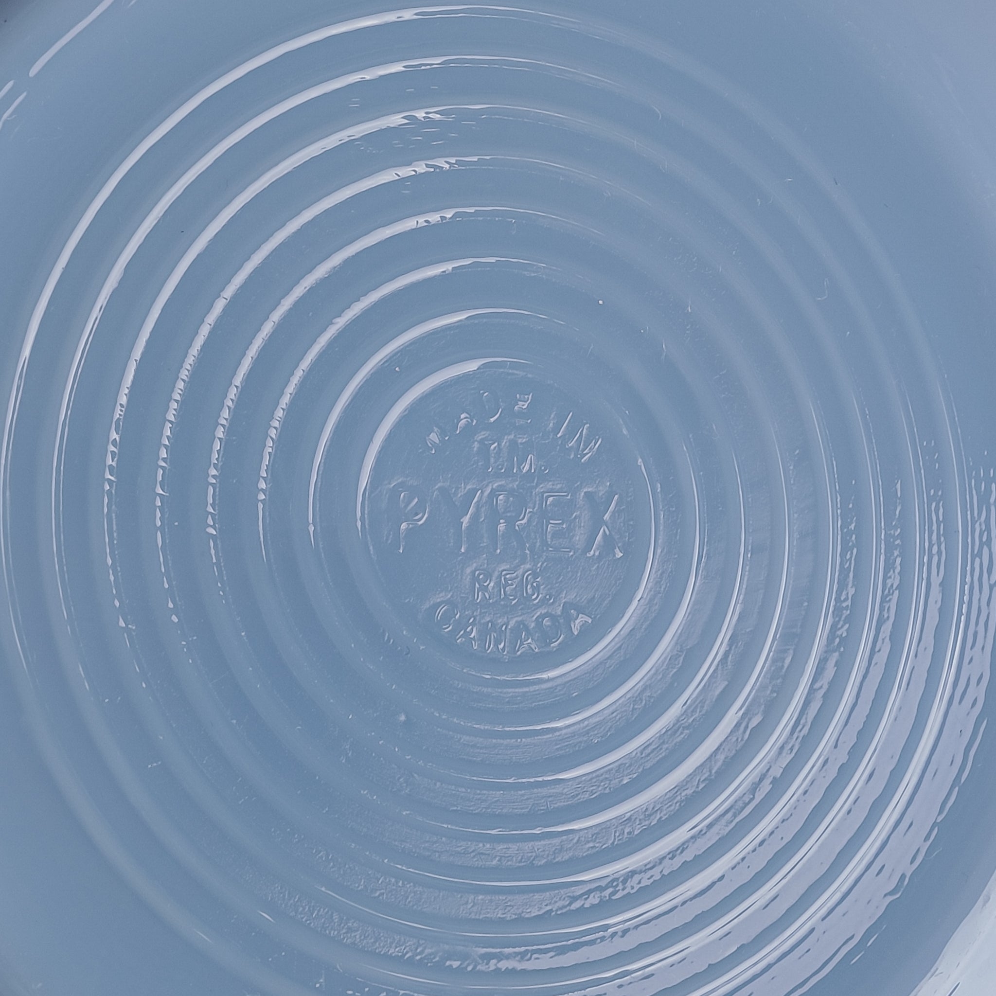 PYREX Delphite Blue 28 Pieces